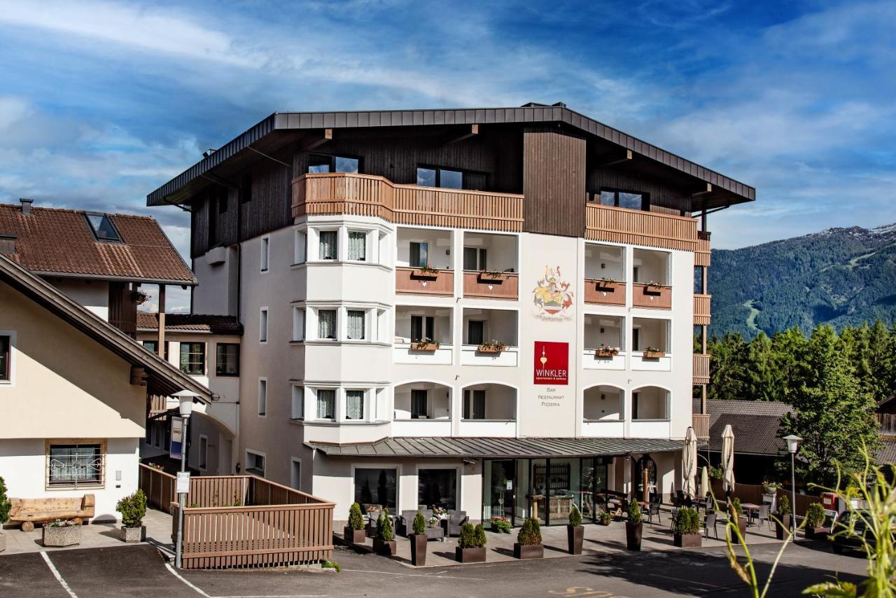 Appartement- Und Wellnesshotel Winkler Falzes Exterior photo