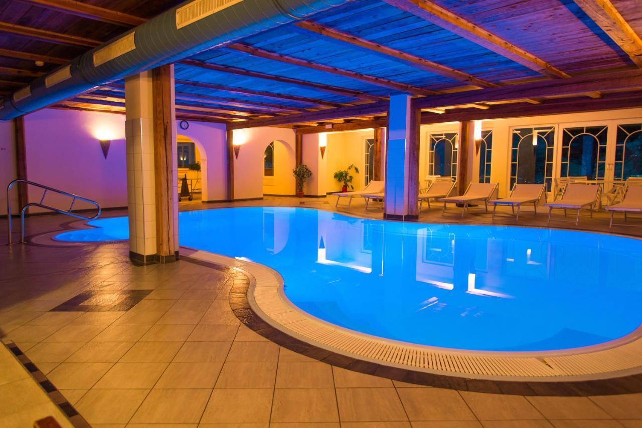 Appartement- Und Wellnesshotel Winkler Falzes Exterior photo